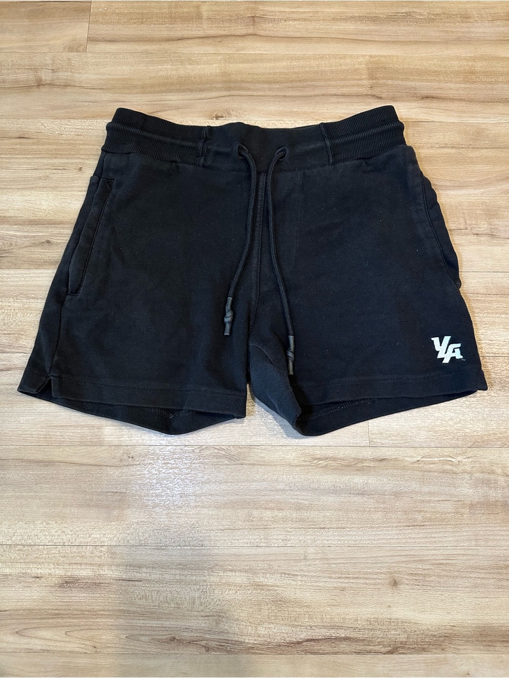 YoungLA Shorts Size Medium